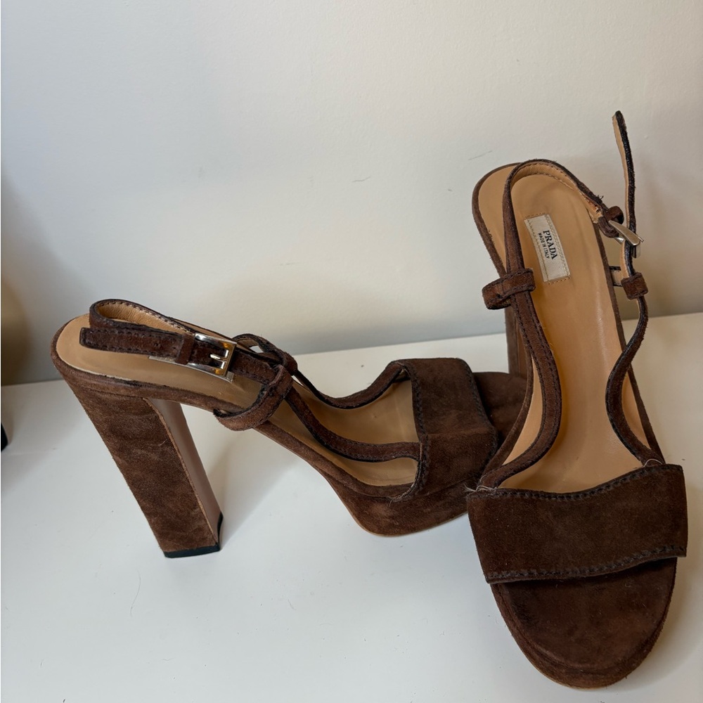 Prada brown heels size 8